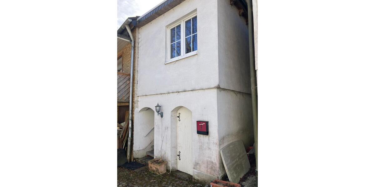 Doppelhaushälfte Olpe - 12 Zimmer, 195 m&sup2;, 245.000&euro; | Angebot:20153379