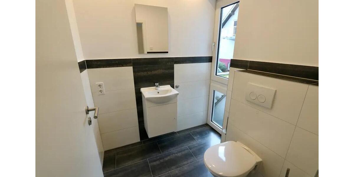 Terrassenwohnung Engelskirchen - 2 Zimmer, 86 m&sup2;, 860&euro; | Angebot:26428250