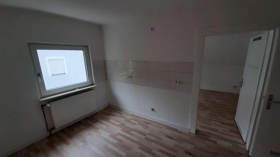 Etagenwohnung Altena - 4 Zimmer, 80 m&sup2;, 420&euro; | Angebot:23511594