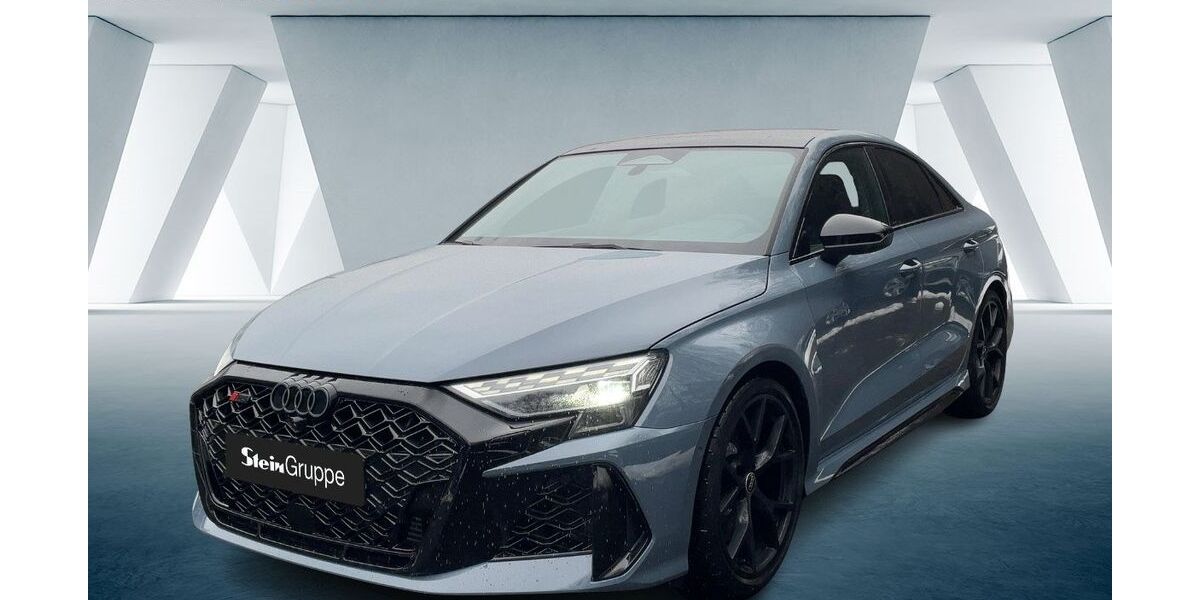 Audi RS3 4.000 km 73.900 &euro; Gummersbach 51645