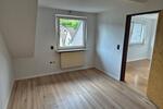 Dachgeschoßwohnung Gummersbach Berstig Süd - 1.5 Zimmer, 35 m&sup2;, 375&euro; | Angebot:26439673