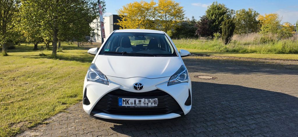 Toyota Yaris 51.500 km 12.300 &euro; Menden (Sauerland) 58708