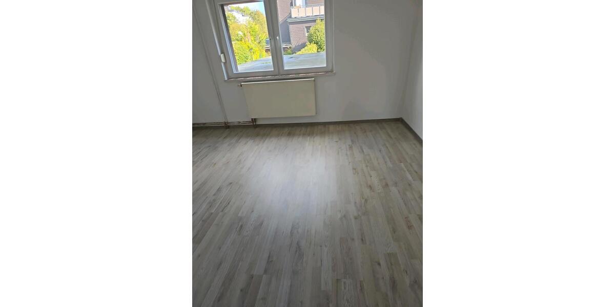 Erdgeschoßwohnung Meinerzhagen - 2 Zimmer, 50 m&sup2;, 480&euro; | Angebot:26323600