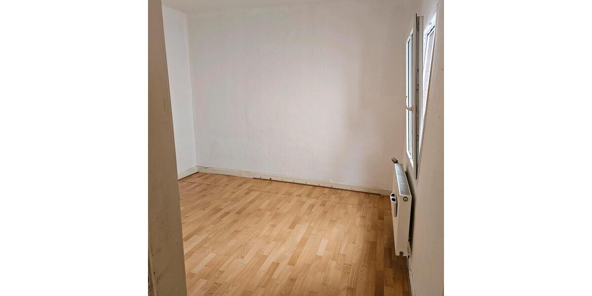 Etagenwohnung Gummersbach - 2 Zimmer, 60 m&sup2;, 650&euro; | Angebot:25947636