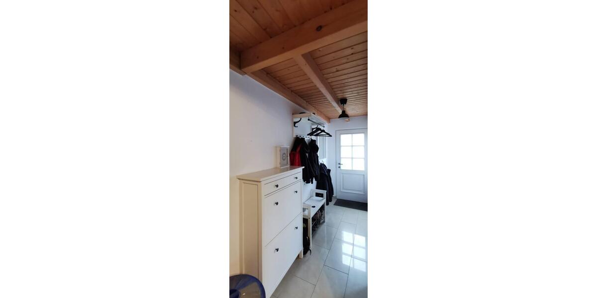 Dachgeschoßwohnung Bergneustadt - 3 Zimmer, 85 m&sup2;, 900&euro; | Angebot:25221209