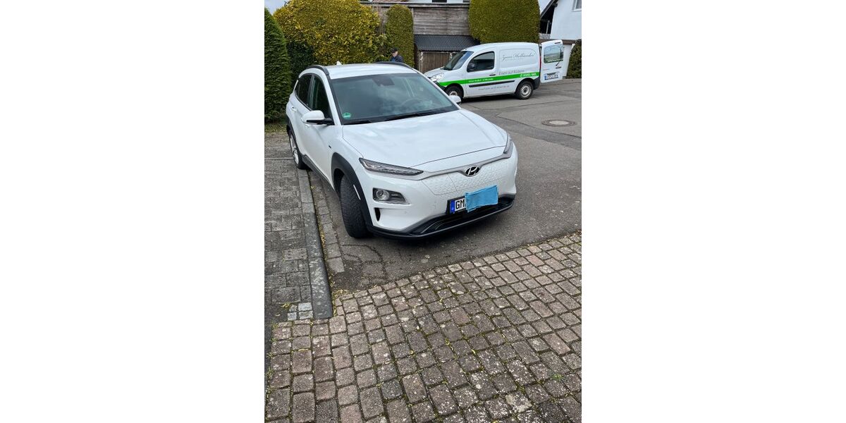 Hyundai KONA Elektro 55.000 km 22.000 &euro; Lindlar 51789