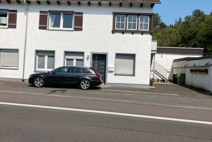 Wohnung Meinerzhagen - 1 Zimmer, 78 m&sup2;, 800&euro; | Angebot:26031724