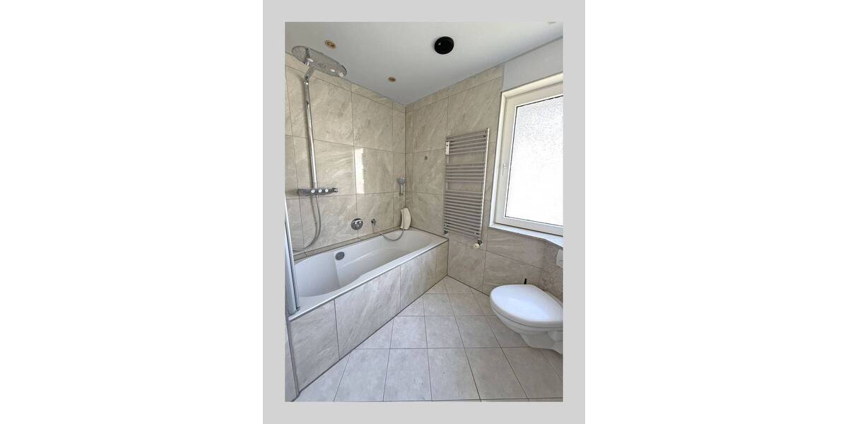 Etagenwohnung Lüdenscheid Othlinghausen - 5 Zimmer, 124 m&sup2;, 868&euro; | Angebot:26489075