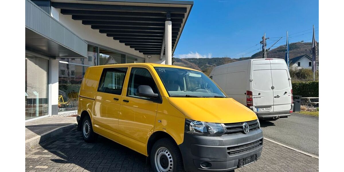 VW T5 Transporter 128.000 km 8.950 &euro; Finnentrop 57413