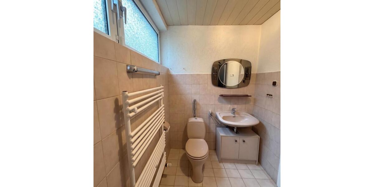 Reihenhaus Ennepetal - 4 Zimmer, 121 m&sup2;, 270.000&euro; | Angebot:27301314