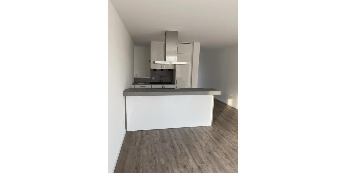 Erdgeschoßwohnung Schwerte - 3 Zimmer, 85 m&sup2;, 1.250&euro; | Angebot:26040904