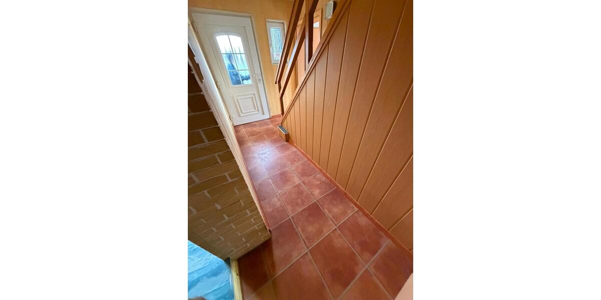 Einfamilienhaus Bergneustadt - 5 Zimmer, 130 m&sup2;, 245.000&euro; | Angebot:25547124