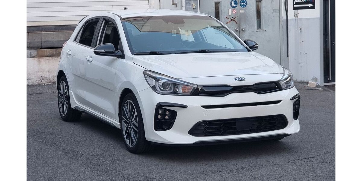 Kia Rio 55.000 km 14.100 &euro; Lüdenscheid 58515