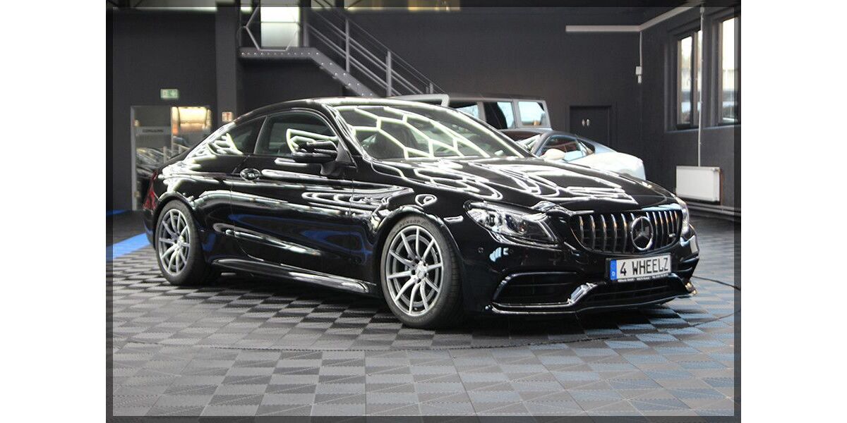 Mercedes-Benz C 63 AMG 50.000 km 57.999 &euro; Hemer 58675