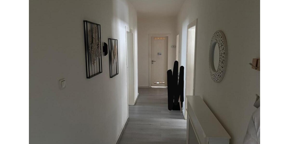 Etagenwohnung Finnentrop - 5 Zimmer, 104 m&sup2;, 600&euro; | Angebot:26001877