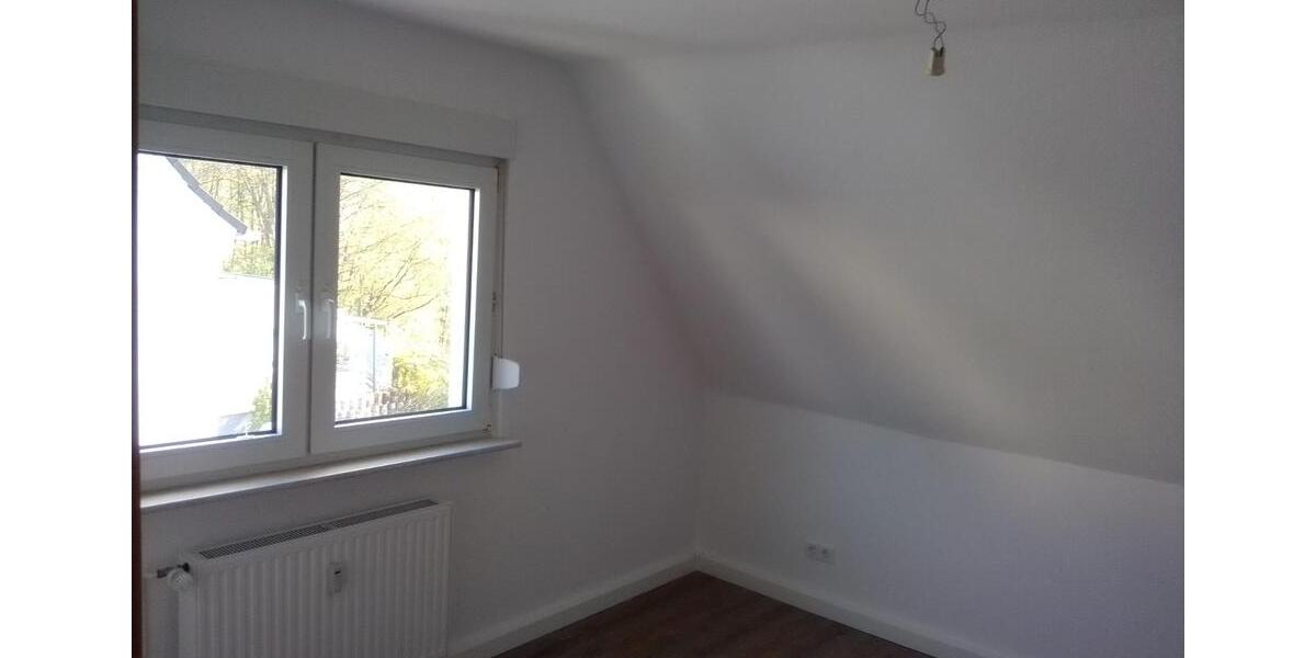 Dachgeschoßwohnung Nachrodt-Wiblingwerde Wiblingwerde - 2 Zimmer, 45 m&sup2;, 270&euro; | Angebot:24640447