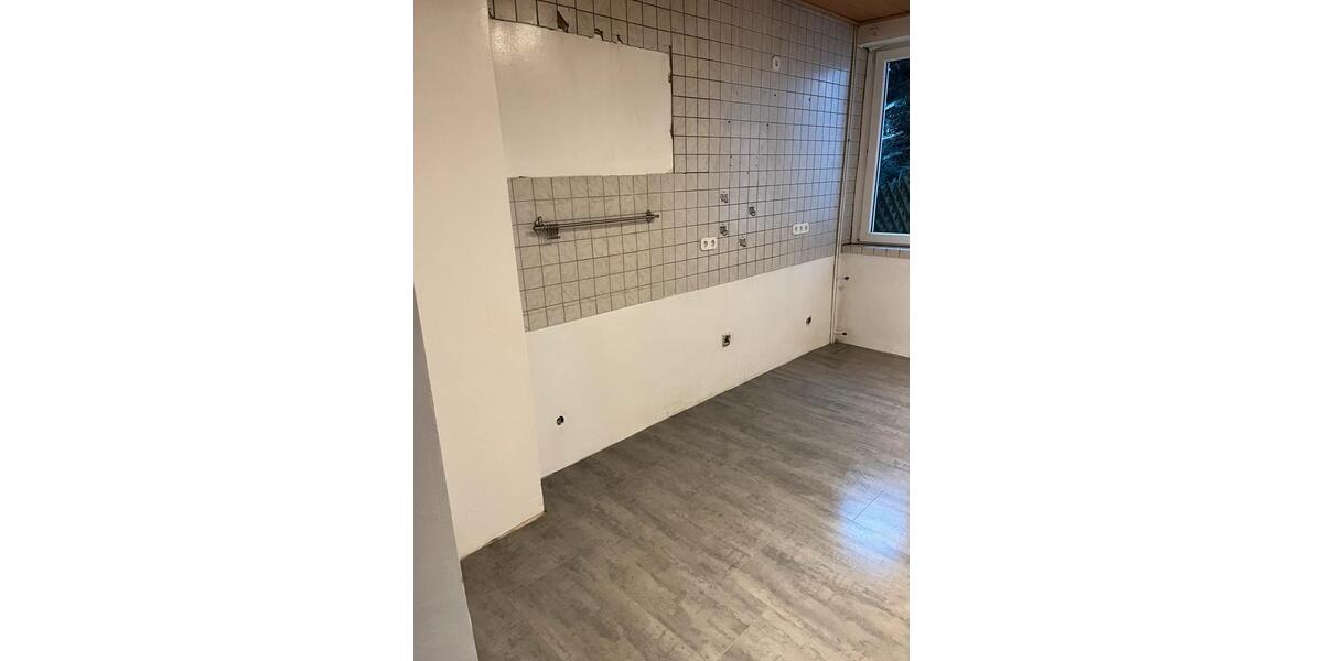 Erdgeschoßwohnung Balve - 3 Zimmer, 85 m&sup2;, 600&euro; | Angebot:25286290
