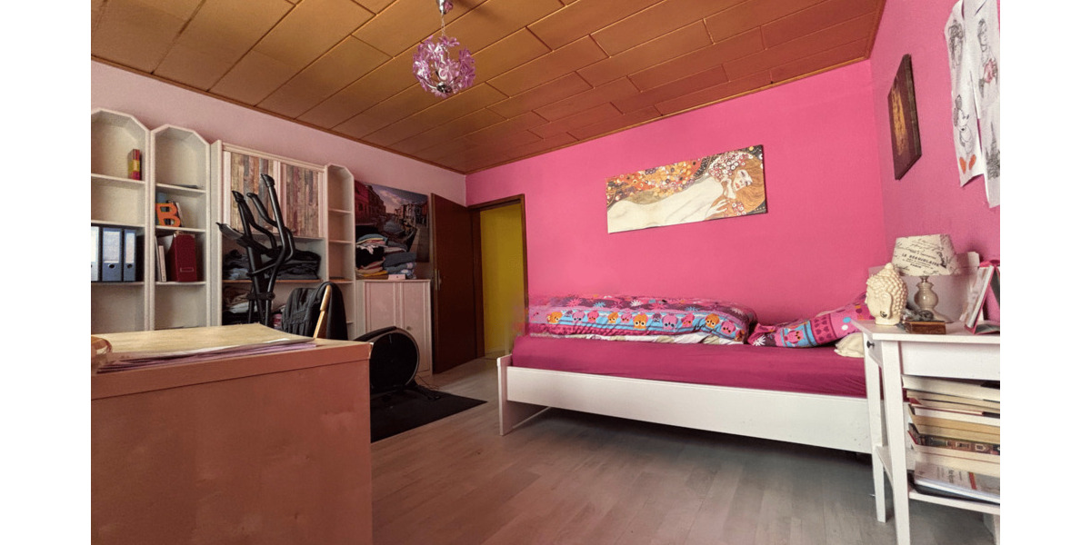Etagenwohnung Neuenrade - 3 Zimmer, 90 m&sup2;, 675&euro; | Angebot:26881764
