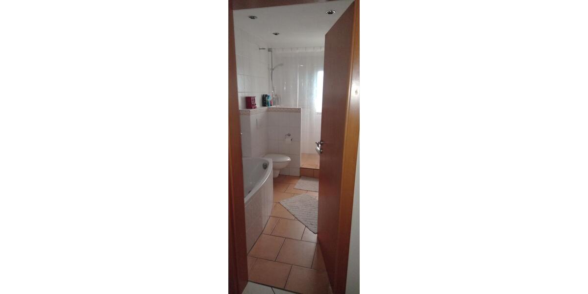 Dachgeschoßwohnung Meinerzhagen - 2 Zimmer, 75 m&sup2;, 149.000&euro; | Angebot:23765463