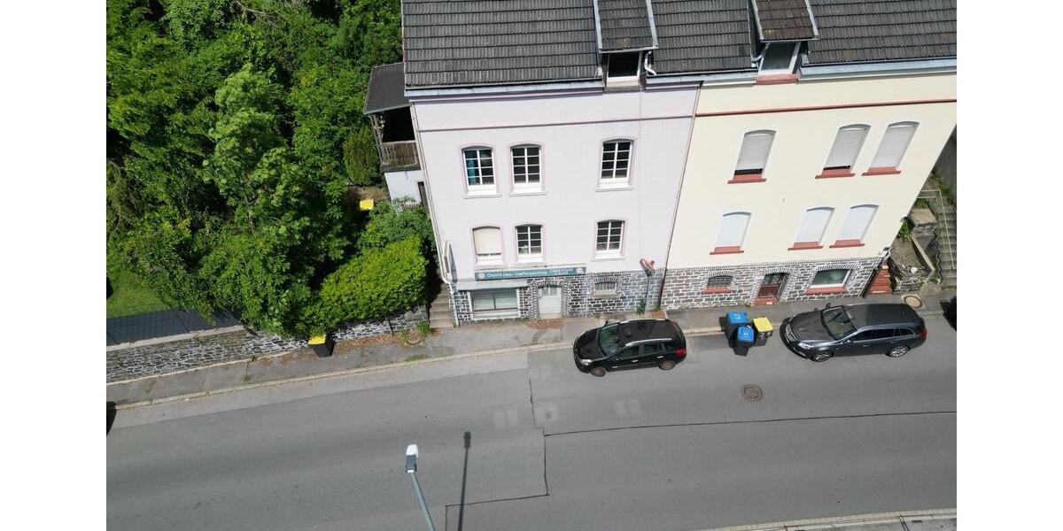 Doppelhaushälfte Altena - 10 Zimmer, 169 m&sup2;, 123.000&euro; | Angebot:26821762