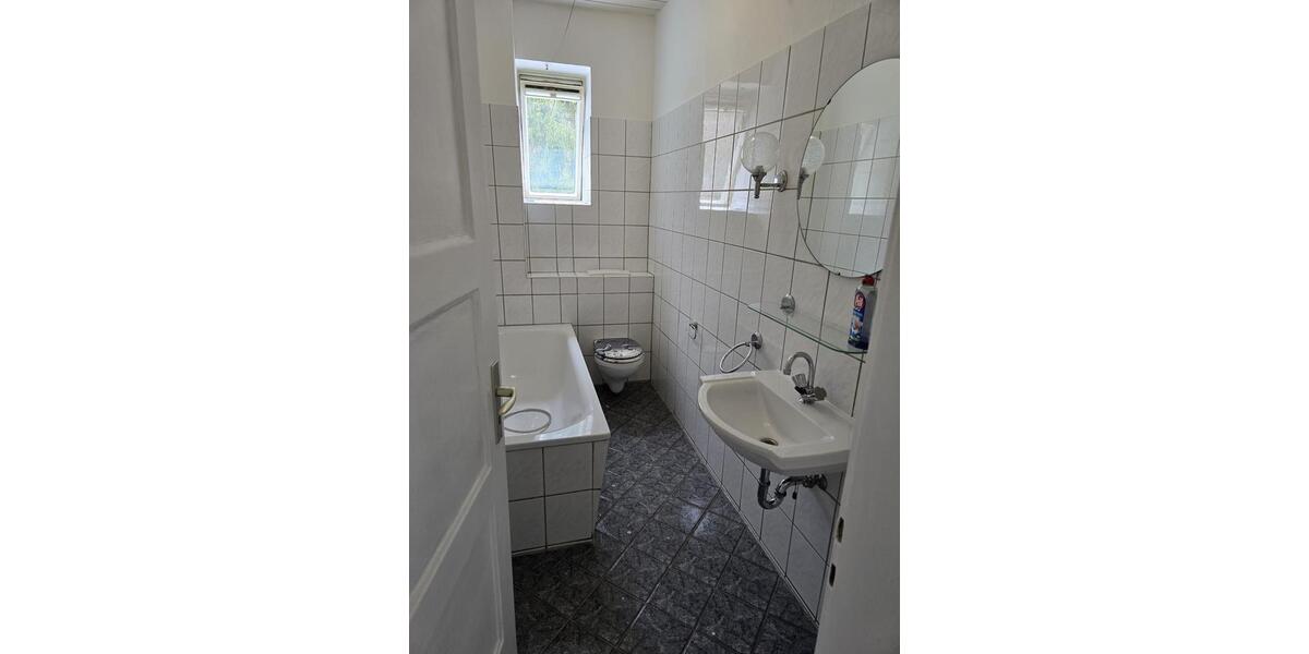 Etagenwohnung Hemer - 2 Zimmer, 58 m&sup2;, 410&euro; | Angebot:26039378