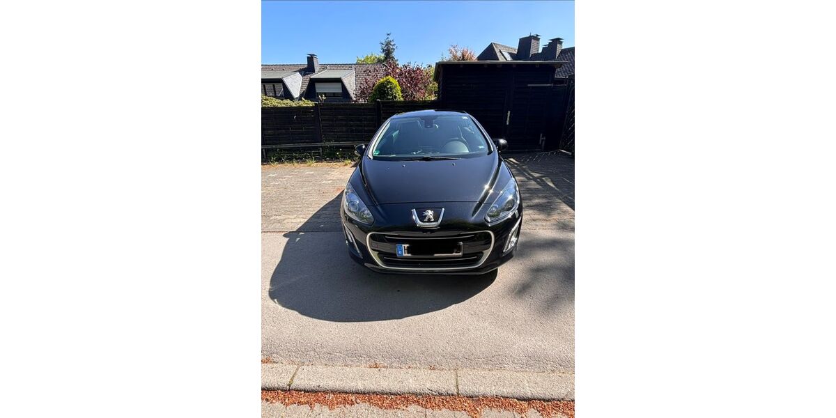 Peugeot 308 144.000 km 7.500 &euro; Menden 58706