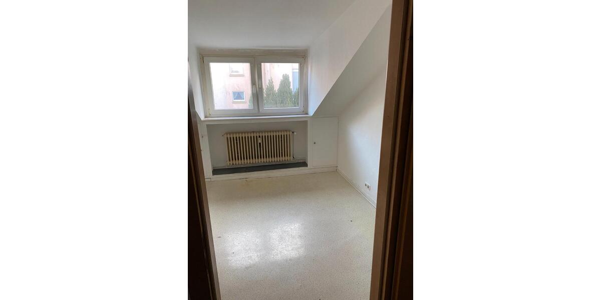 Dachgeschoßwohnung Lüdenscheid Staberg - 3 Zimmer, 60 m&sup2;, 420&euro; | Angebot:26085226