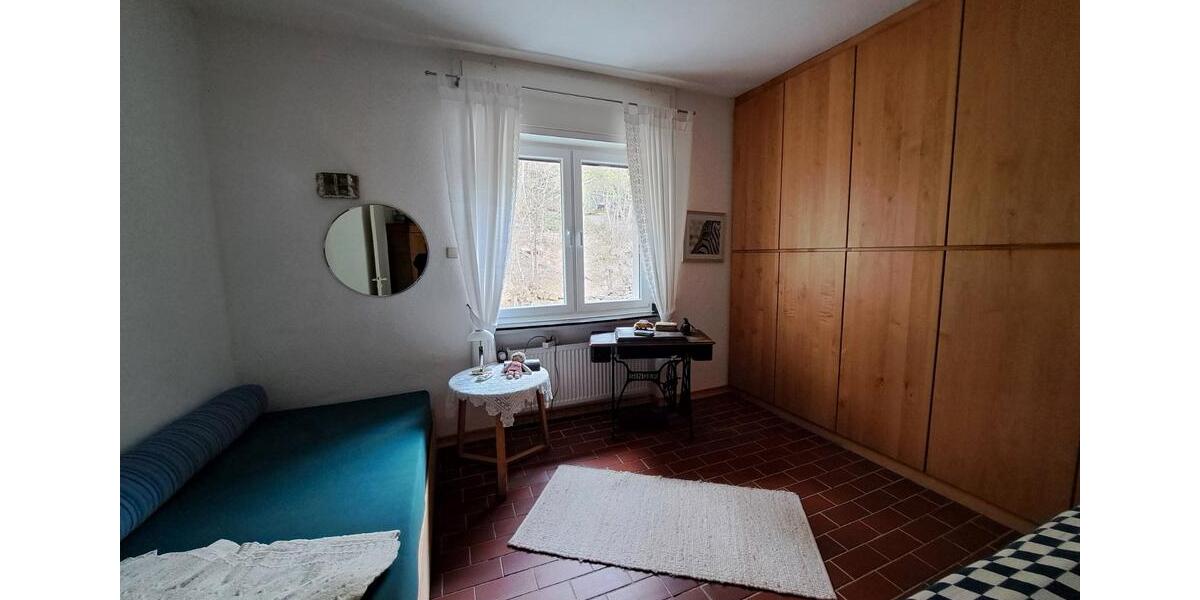 Villa Altena - 9 Zimmer, 200 m&sup2;, 385.000&euro; | Angebot:26194865