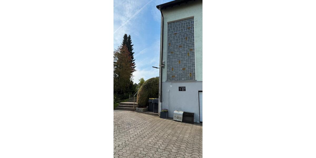 Mehrfamilienhaus, Wohnhaus Meinerzhagen - 7 Zimmer, 188 m&sup2;, 480.000&euro; | Angebot:26267423