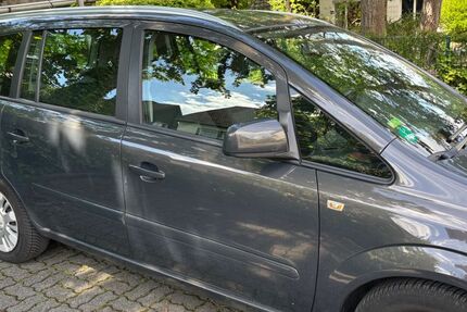 Opel Zafira 140.100 km 4.200 &euro; Iserlohn 58640