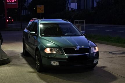 Skoda Octavia 232.000 km 3.799 &euro; Halver 58553