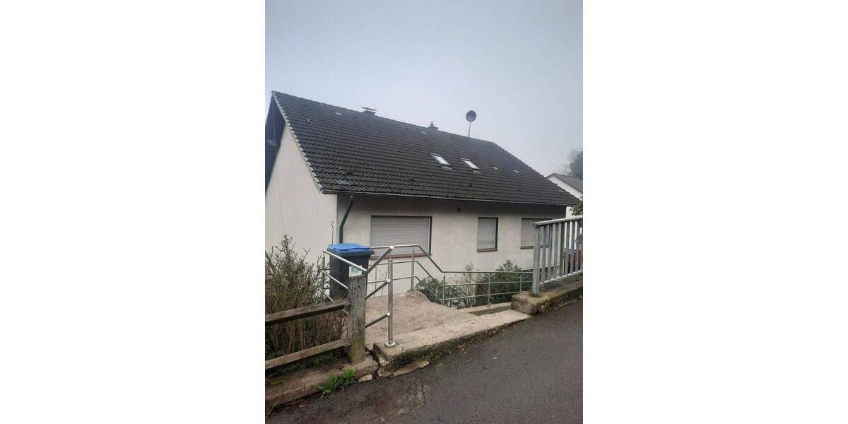 Etagenwohnung Hagen Dahl - 3 Zimmer, 100 m&sup2;, 550&euro; | Angebot:26882669