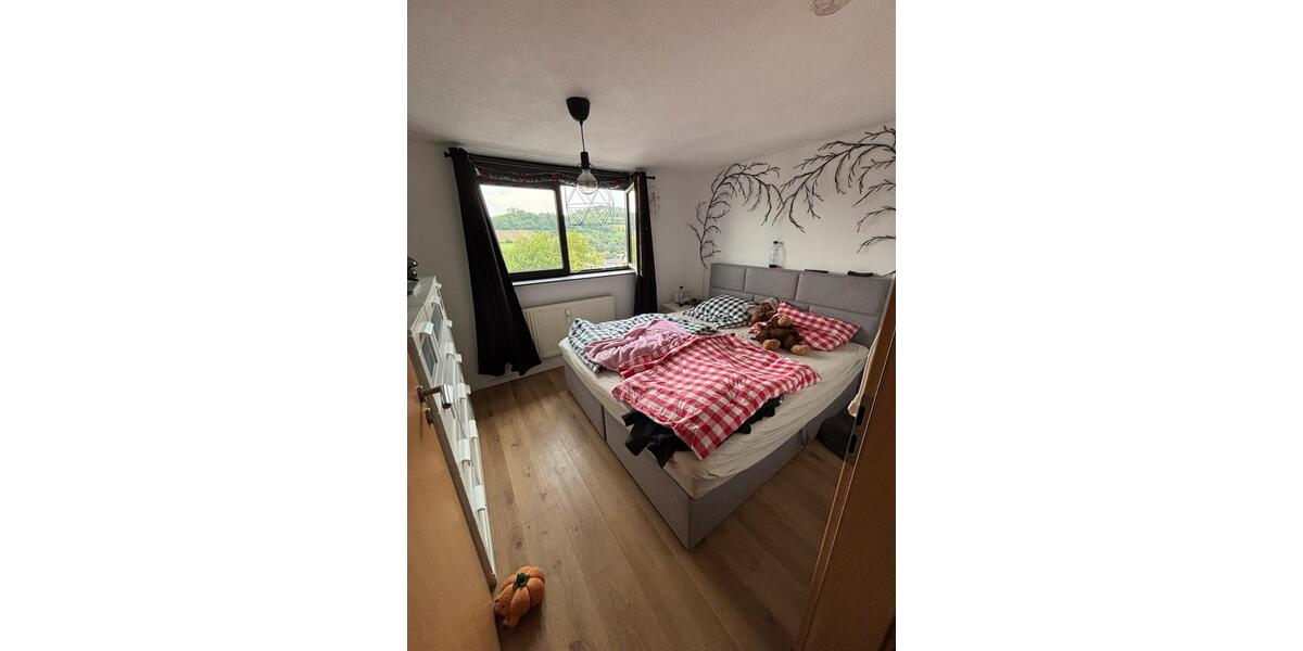 Dachgeschoßwohnung Sundern (Sauerland) - 2 Zimmer, 70 m&sup2;, 180.000&euro; | Angebot:27258751