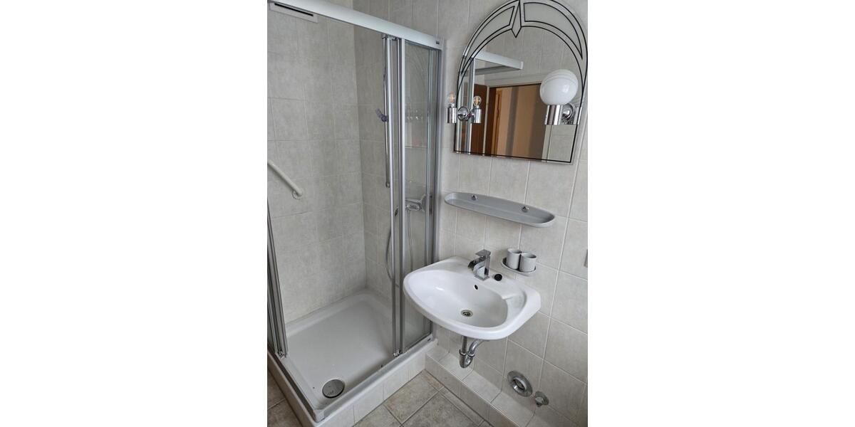 Etagenwohnung Gummersbach - 3 Zimmer, 82 m&sup2;, 800&euro; | Angebot:24454274