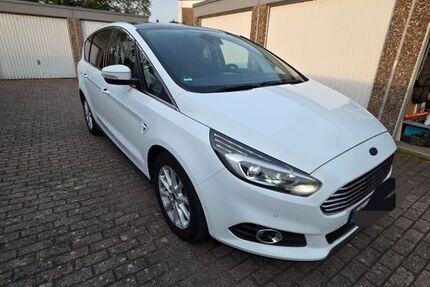Ford S-Max 258.000 km 7.800 &euro; Menden 58708