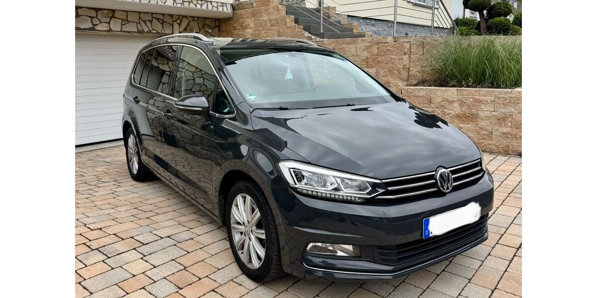 VW Touran 227.000 km 13.000 &euro; Sundern 59846