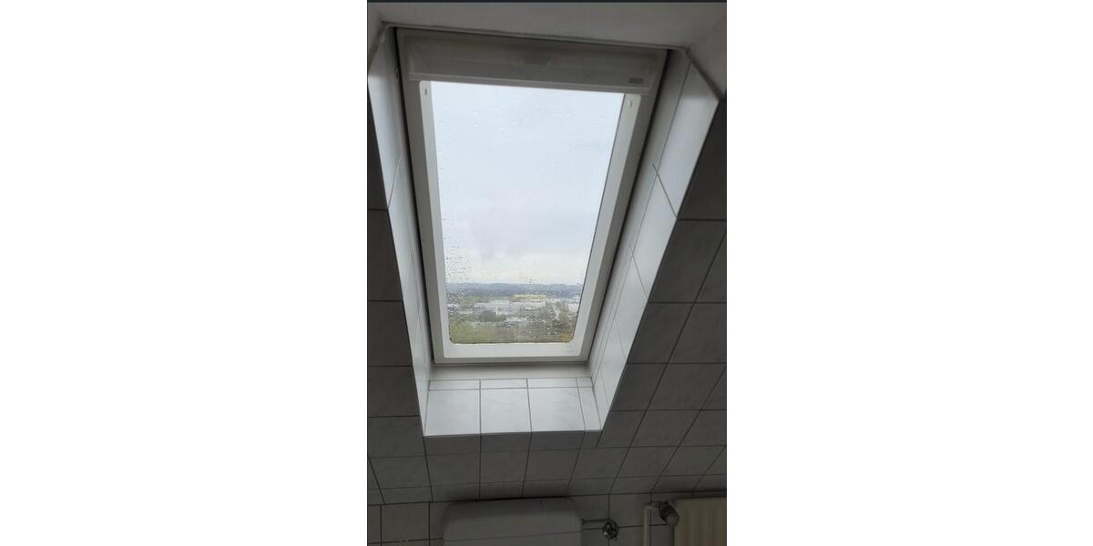 Dachgeschoßwohnung Iserlohn Sümmern - 2 Zimmer, 32 m&sup2;, 390&euro; | Angebot:25943397