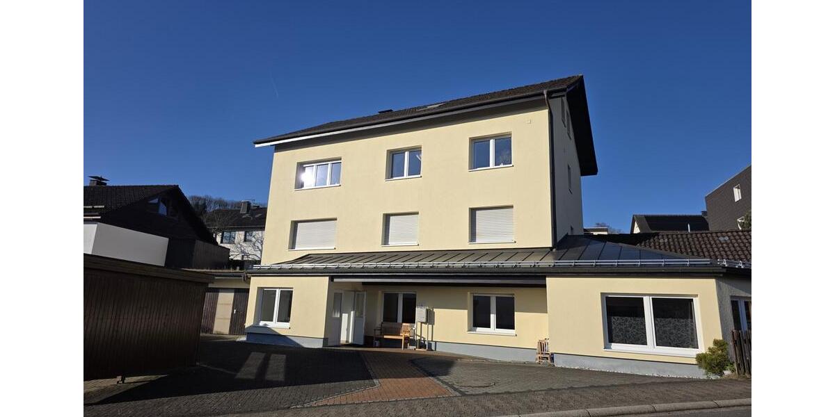 Erdgeschoßwohnung Herscheid - 4 Zimmer, 100 m&sup2;, 700&euro; | Angebot:25257002