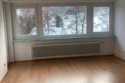 Wohnung Lüdenscheid Staberg - 3 Zimmer, 85 m&sup2;, 690&euro; | Angebot:24742525