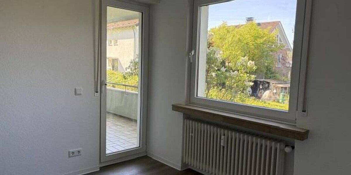 Etagenwohnung Hagen Hochschulviertel - 4 Zimmer, 90 m&sup2;, 975&euro; | Angebot:26803017