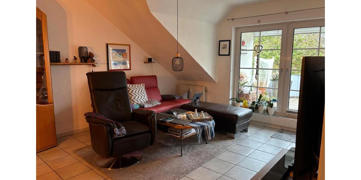 Dachgeschoßwohnung Hagen Hagen-Mitte - 2 Zimmer, 60 m&sup2;, 660&euro; | Angebot:26413079