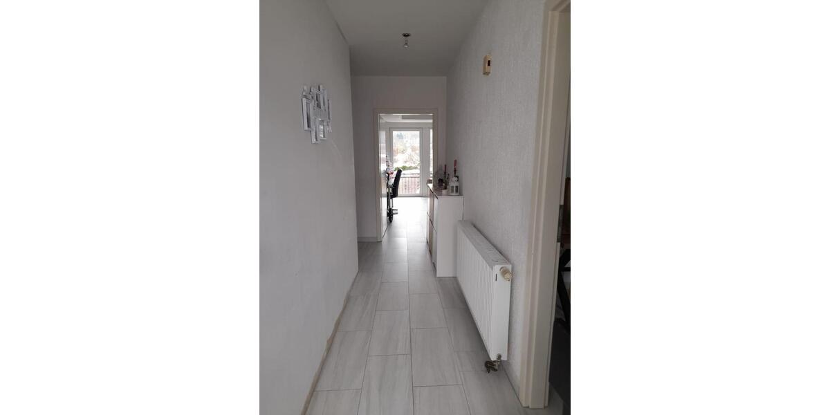 Erdgeschoßwohnung Bergneustadt - 5 Zimmer, 104 m&sup2;, 1.750&euro; | Angebot:26009203