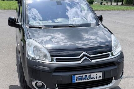 Citroen Berlingo 140.000 km 6.600 &euro; Bergneustadt 51702