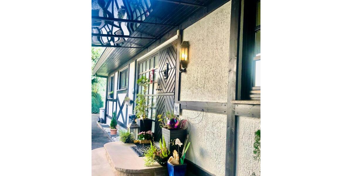 Einfamilienhaus Reichshof - 7 Zimmer, 206 m&sup2;, 469.000&euro; | Angebot:23577153