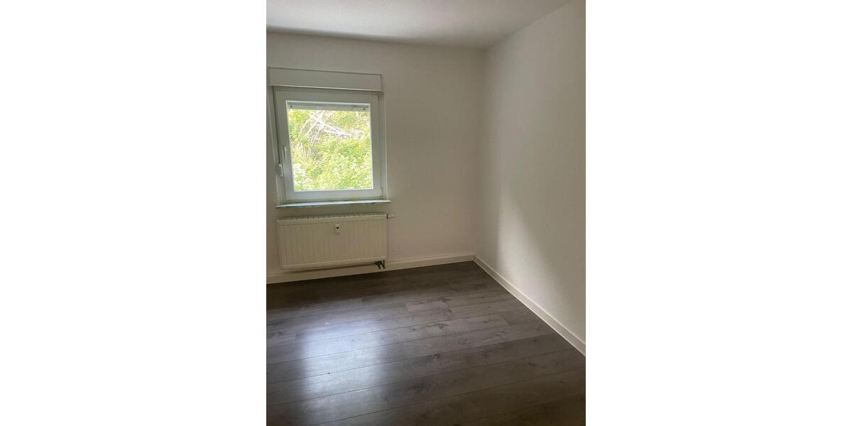 Dachgeschoßwohnung Lüdenscheid Augustenthal - 2.5 Zimmer, 52 m&sup2;, 400&euro; | Angebot:21294515