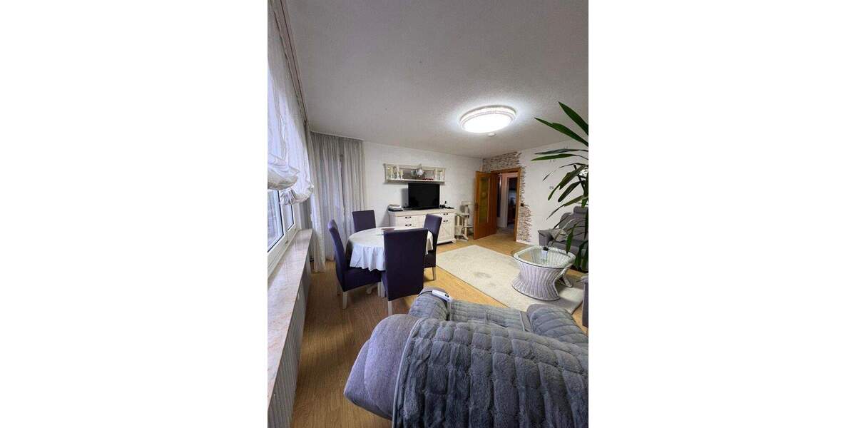 Etagenwohnung Gummersbach / Strombach Strombach - 3 Zimmer, 71 m&sup2;, 129.000&euro; | Angebot:25896357