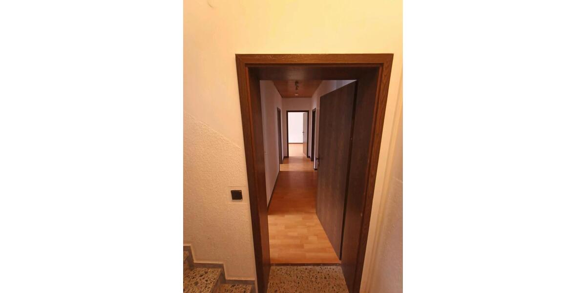 Etagenwohnung Werdohl - 3 Zimmer, 80 m&sup2;, 850&euro; | Angebot:26359722