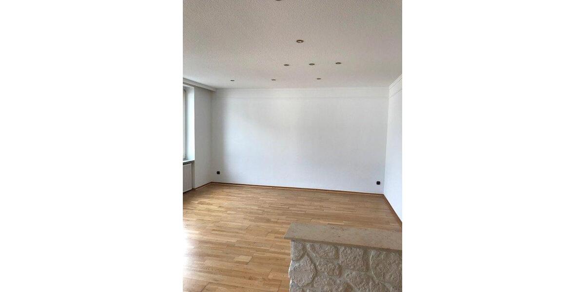 Etagenwohnung Lüdenscheid Othlinghausen - 3 Zimmer, 88 m&sup2;, 590&euro; | Angebot:26591556