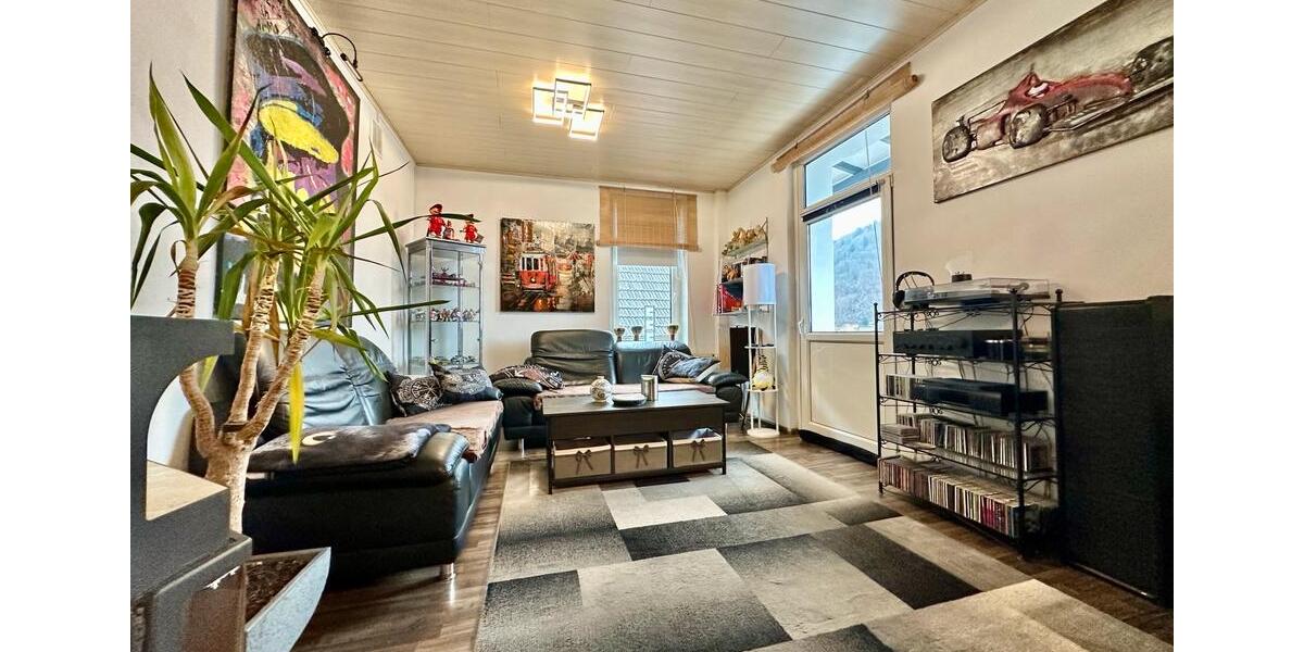 Doppelhaushälfte Altena - 10 Zimmer, 150 m&sup2;, 249.000&euro; | Angebot:26224593