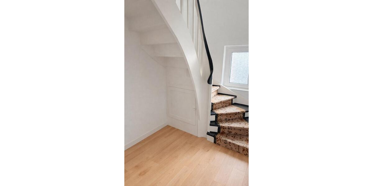 Dachgeschoßwohnung Gevelsberg - 2.5 Zimmer, 77 m&sup2;, 770&euro; | Angebot:25843790